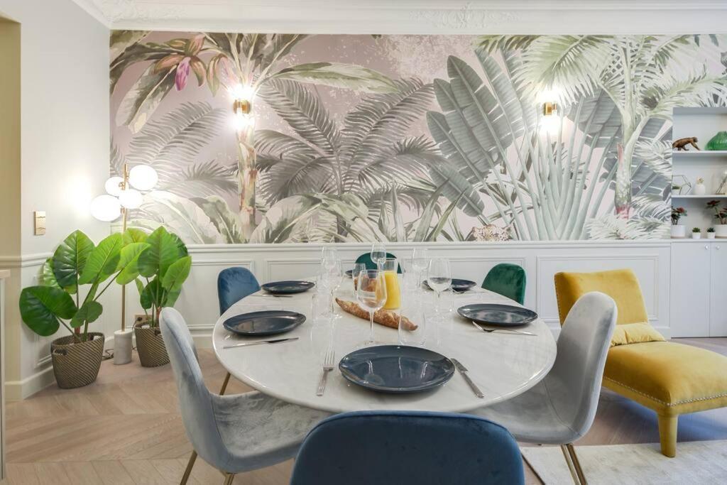 Bright And Gorgeous Flat In The Heart Of Paris Apartment Exterior photo
